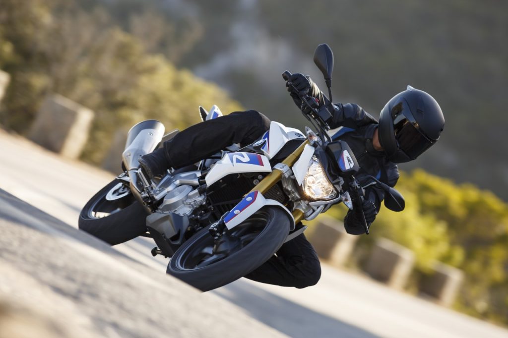 BMW G310R: démocratique mais bien Béhème!