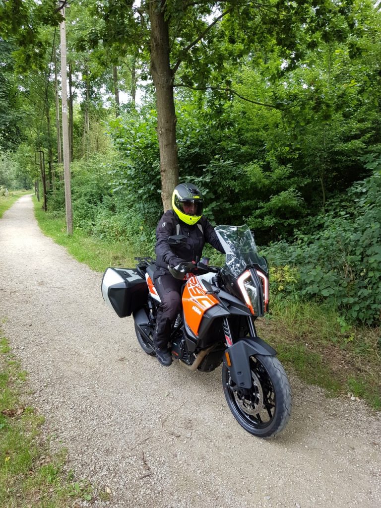 KTM1290 Super Adventure S, trail sous amphétamines.