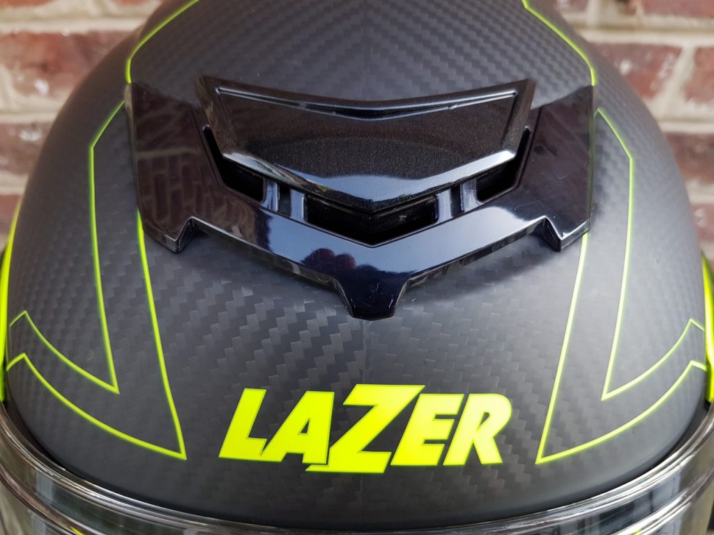 Casque Lazer Monaco Carbone Droid, la quadrature du modulable.