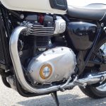 La Triumph Bonneville T100 2017 : la référence évolue.