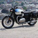 La Triumph Bonneville T100 2017 : la référence évolue.