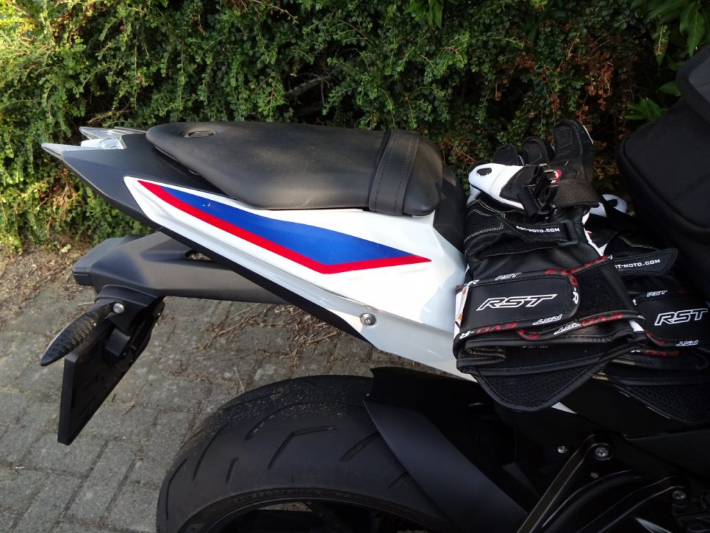 BMW S1000R , pas de quartier !