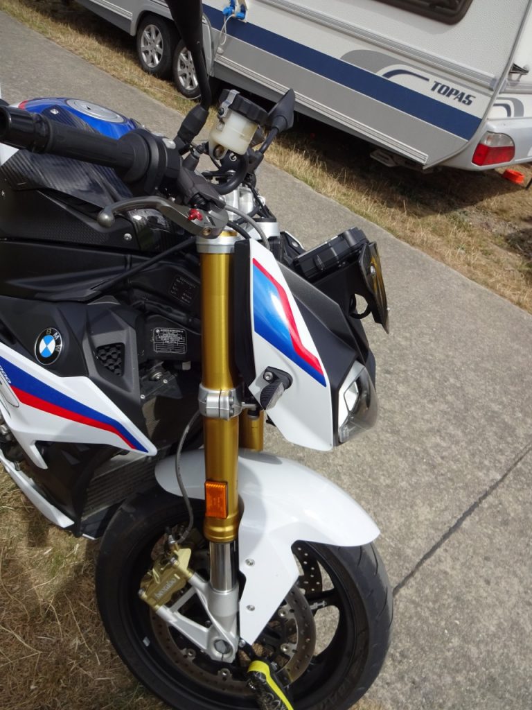 BMW S1000R , pas de quartier !