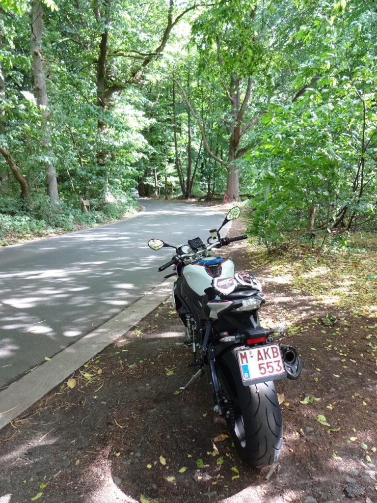 BMW S1000R , pas de quartier !