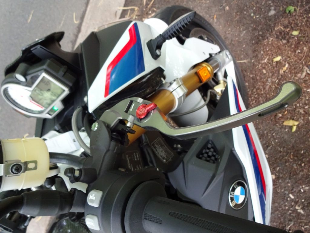 BMW S1000R , pas de quartier !