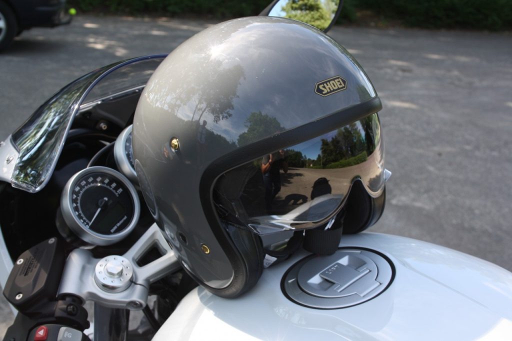 Casque Shoei J-O, jet de luxe.