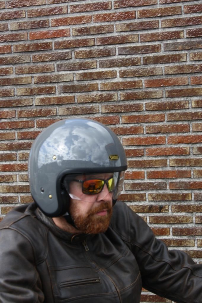 Casque Shoei J-O, jet de luxe.