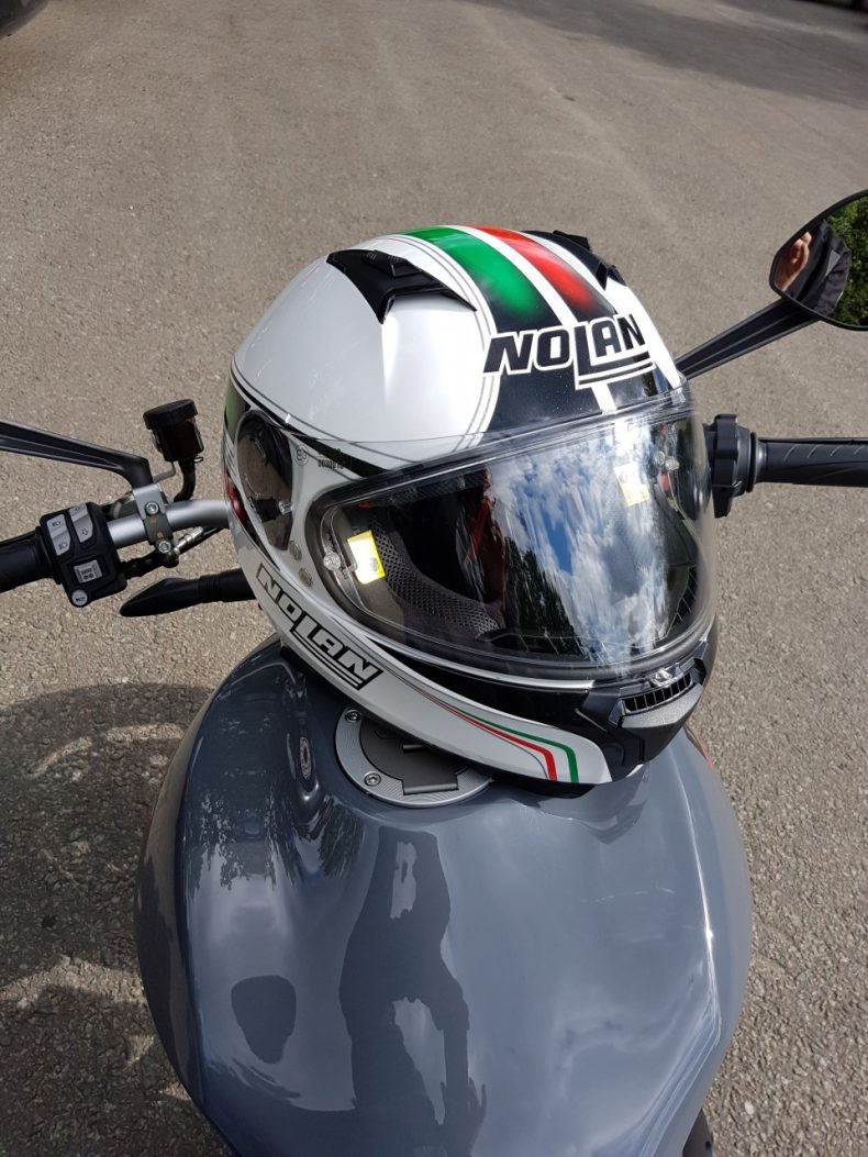 Nolan N87 Italy, heaume sans peur et presque sans reproche