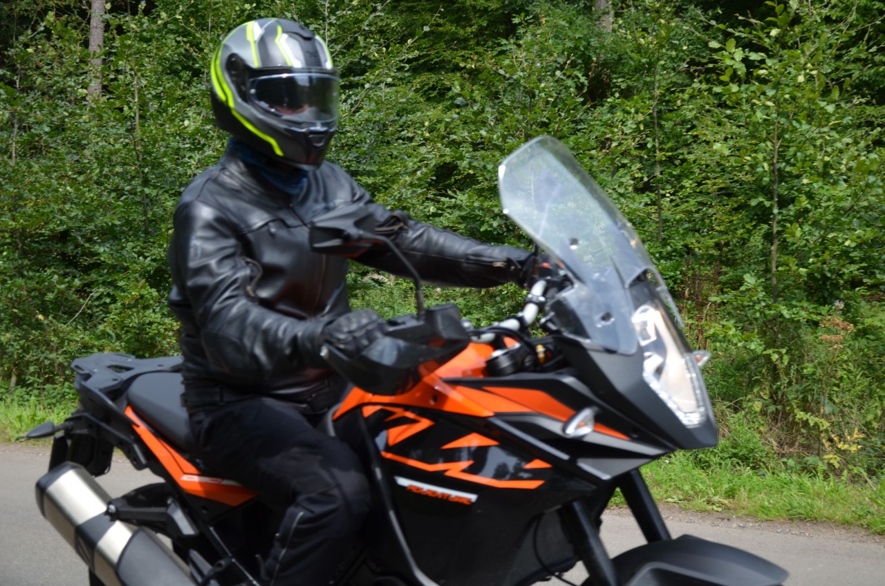 KTM 1090 ADVENTURE  : la petite se rebiffe !