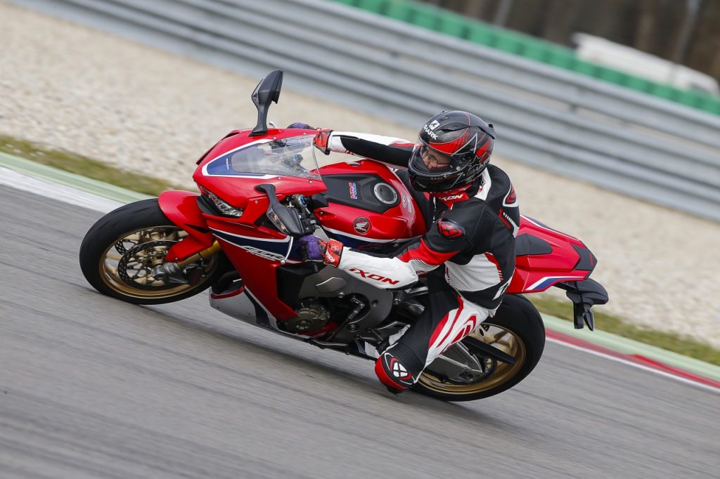 Honda CBR1000RR Fireblade: fin de consensus