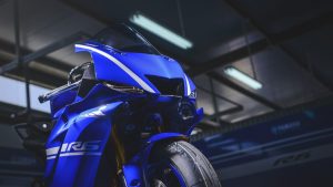 Yamaha R6: l&rsquo;ère six