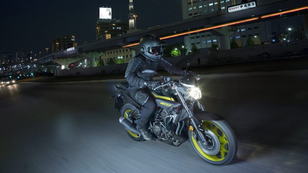 Yamaha MT-03 2018: plus gros n&rsquo;est pas mieux