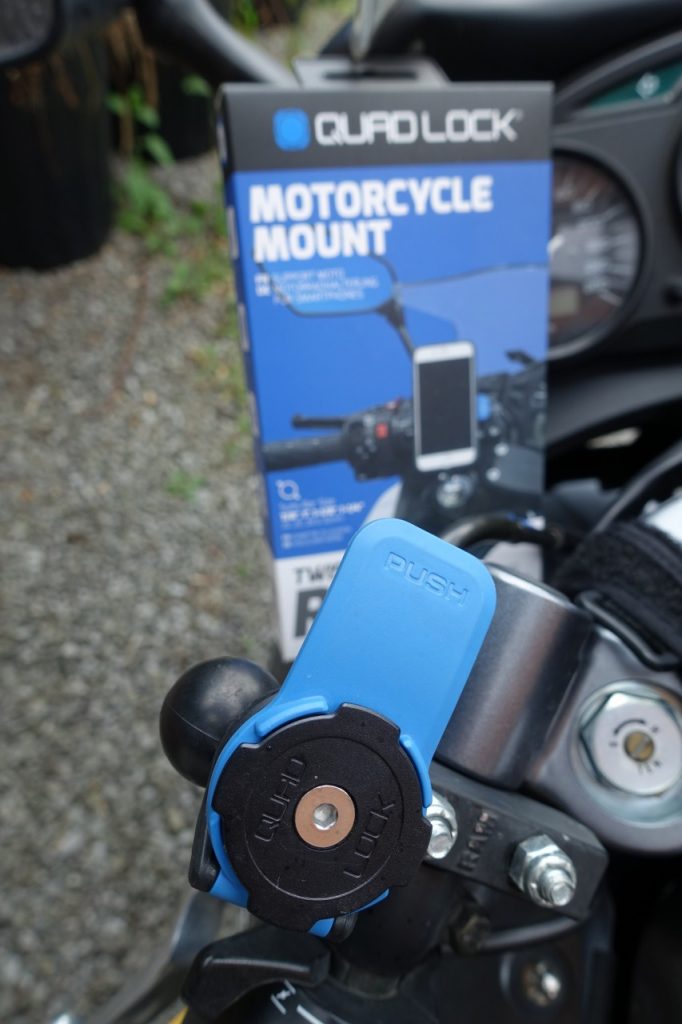 Votre Smartphone sur votre moto avec Quad Lock