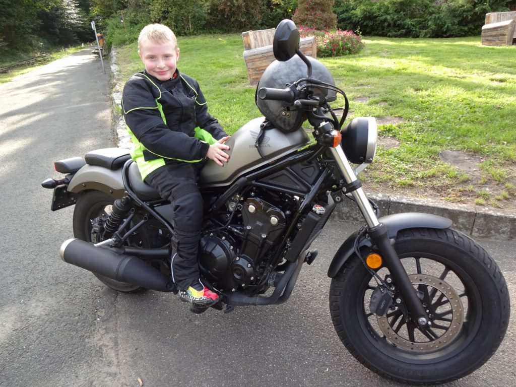 Honda CMX 500 Rebel, le A2 version perfecto et jet.