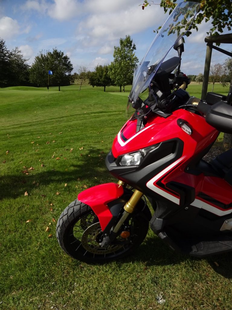 Honda X-ADV rencontre d&rsquo;un autre type