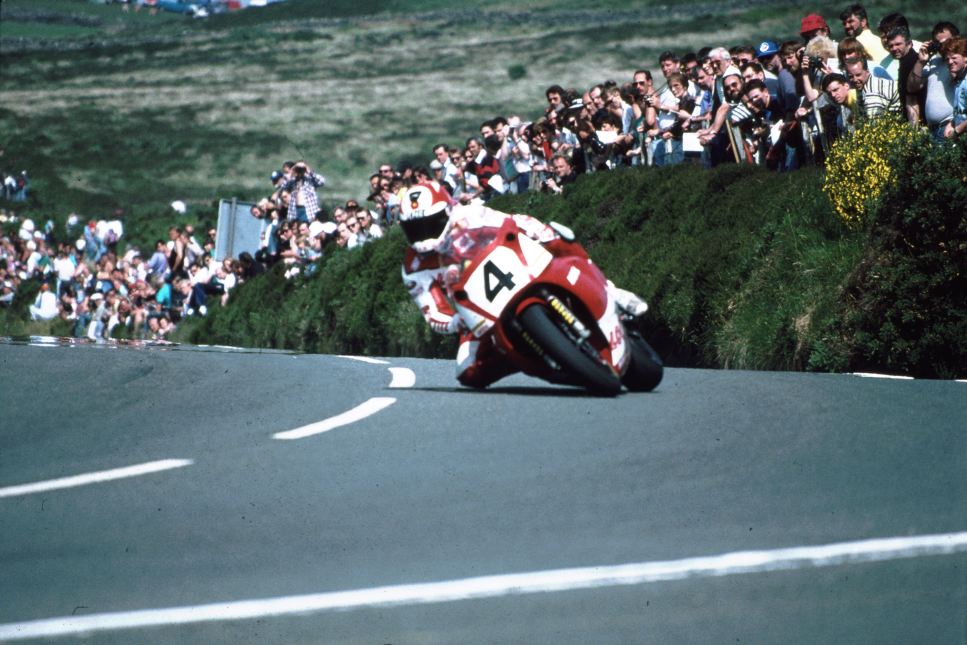 Le Tourist Trophy de l&rsquo;Île de Man, pourquoi une telle fascination ?