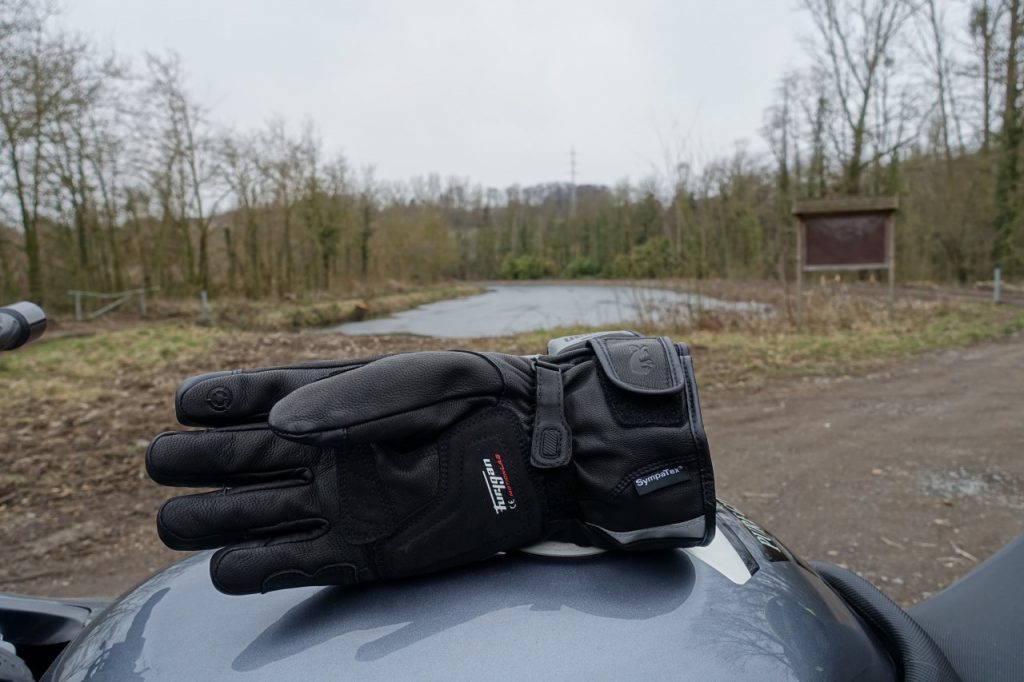 Affrontez l&rsquo;hiver avec les gants Furygan Blazer