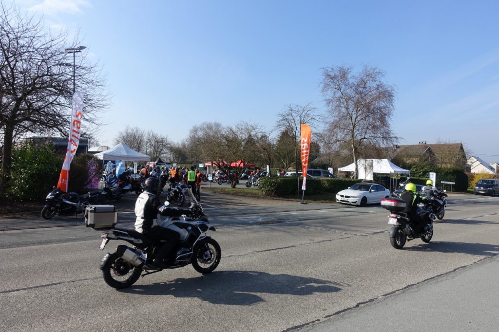 La journée du motard par AWSR et Fedemot