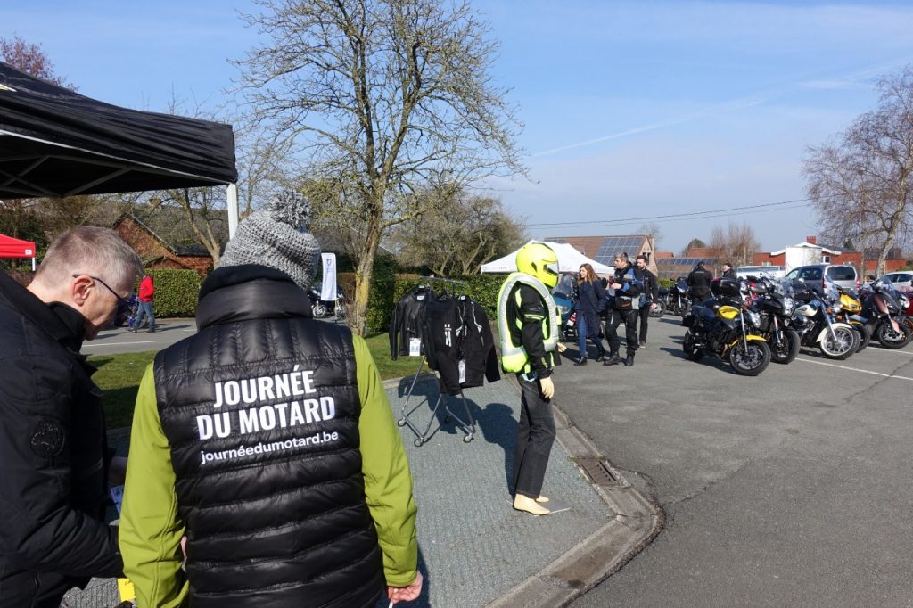 La journée du motard par AWSR et Fedemot