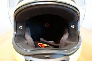 Schuberth R2 : la politique du compromis.