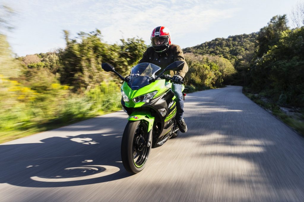 Le sport en A2, oui avec la Kawasaki 400 Ninja