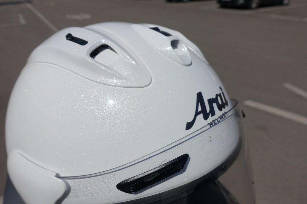 Le Arai SZ-Ram X, le jet haut de gamme et sportif