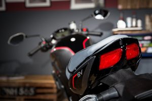 Suzuki SV 650 X 35kw: Caprice A2