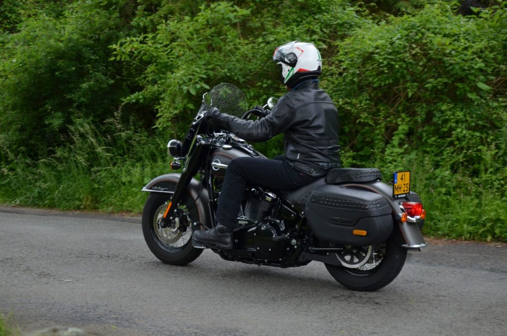 Harley Davidson Héritage Classic 2018 : la branche obscure de l’arbre généalogique.