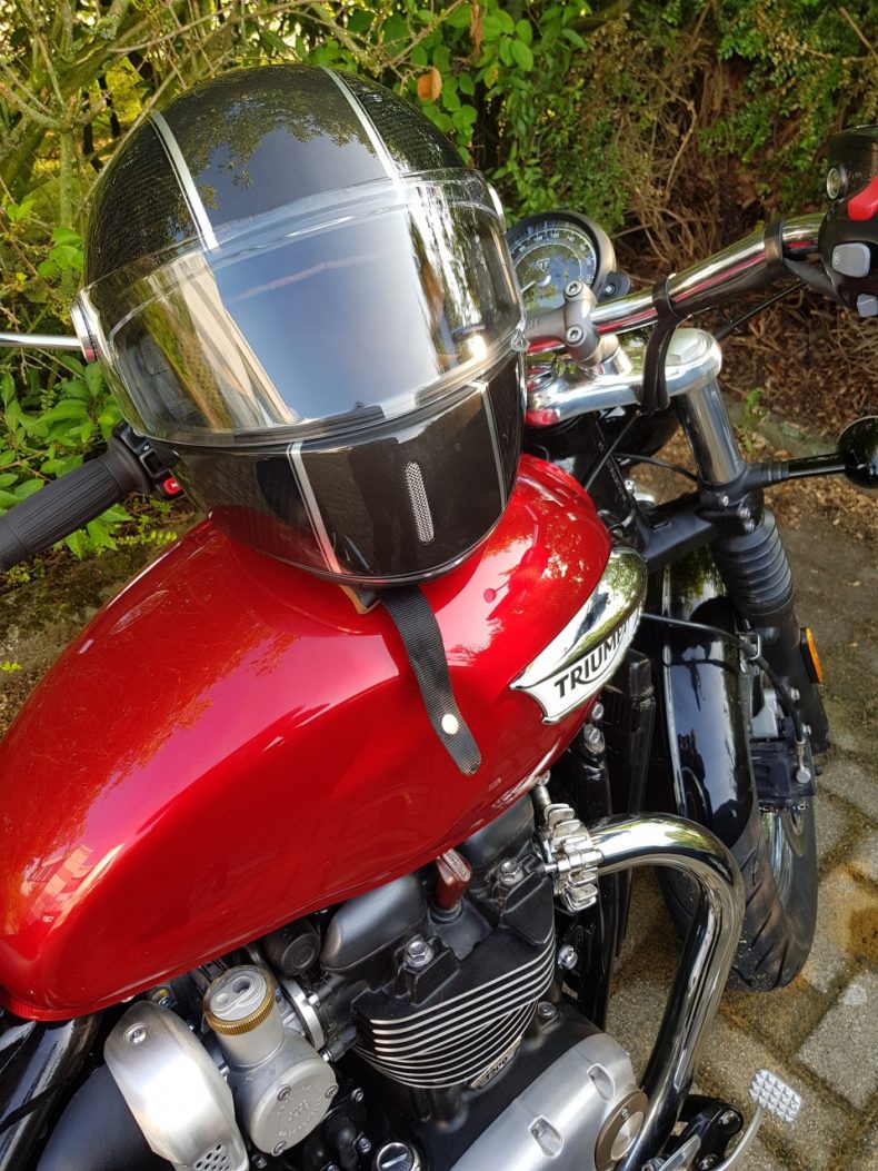 Rétro mais surement pas vieillot le Nexx XG 100 R