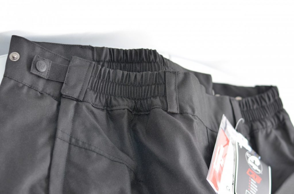 Furygan Overpant, facile et pratique