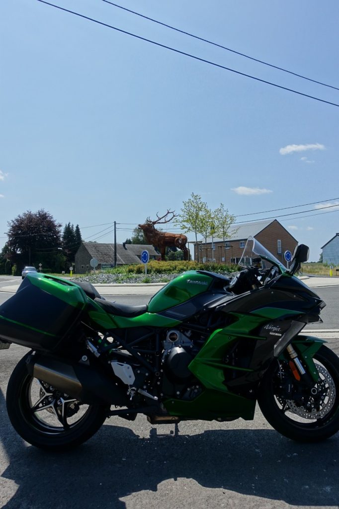 Hulk version deux roues, la Kawasaki H2SX