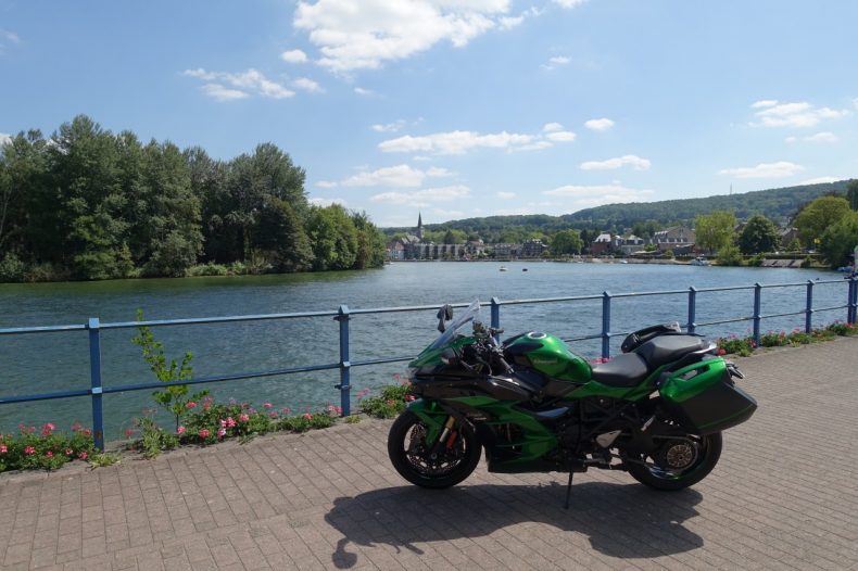 Hulk version deux roues, la Kawasaki H2SX