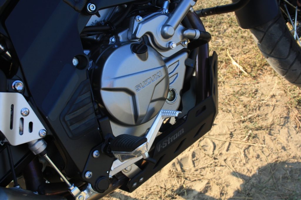 Suzuki DL650 V-Strom EXTREM, la bonne copine.