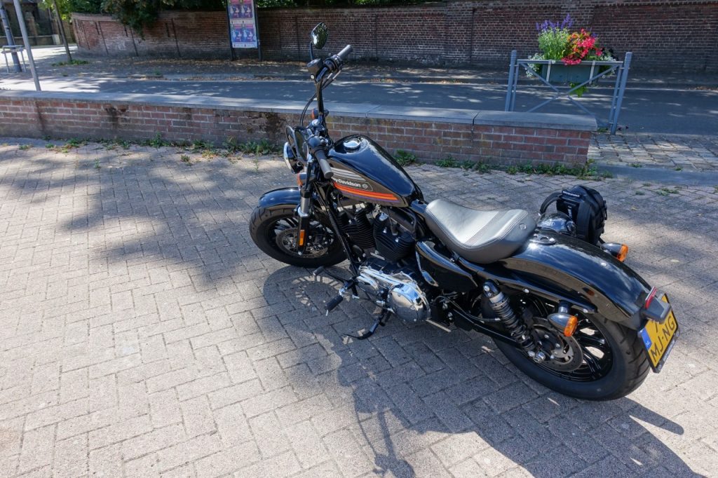 Harley-Davidson Sportster 48 Special, vive les seventies