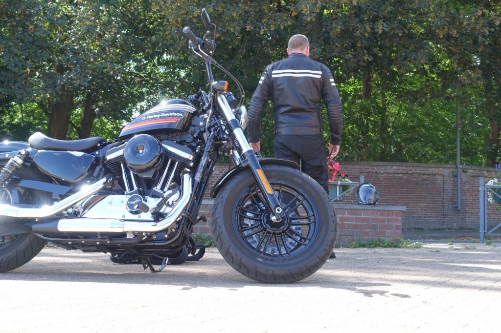 Harley-Davidson Sportster 48 Special, vive les seventies