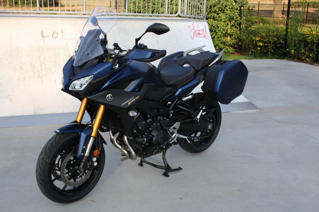 Yamaha Tracer 900 GT, la même en mieux.