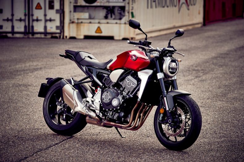 Honda CB1000R: à part?