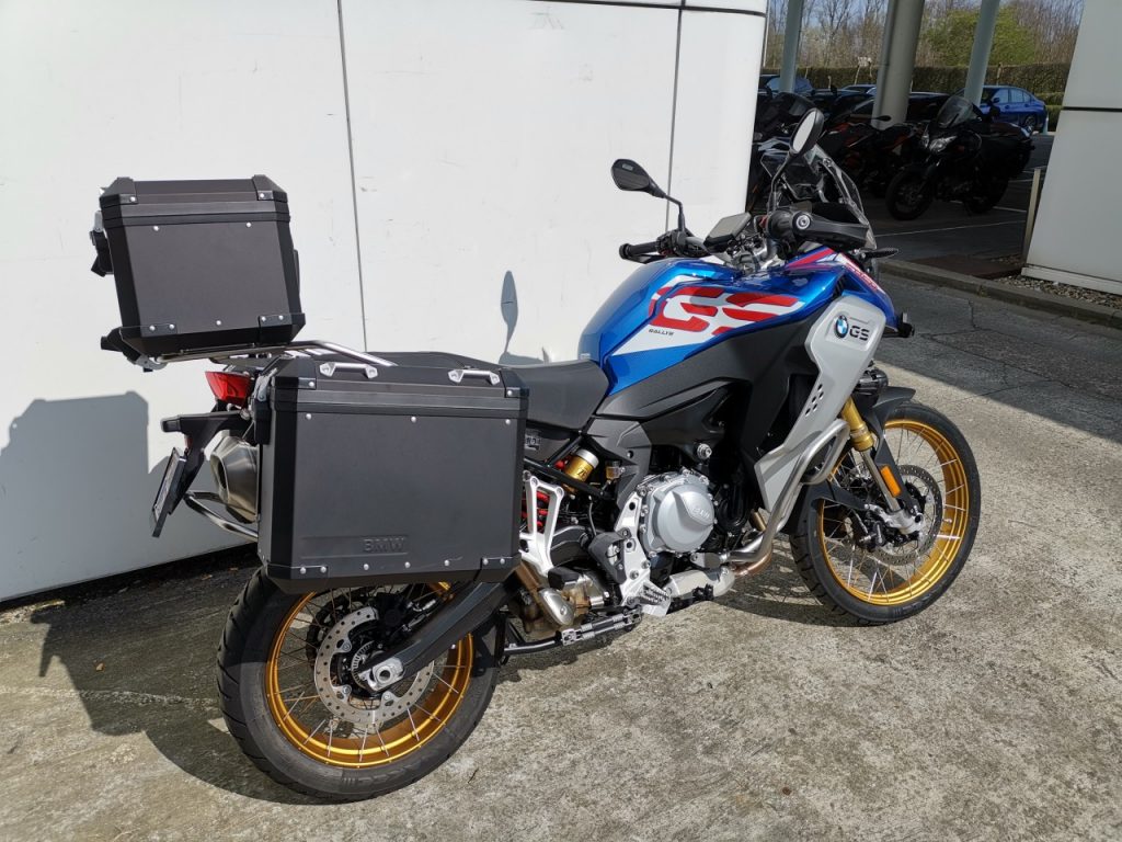 Exclusivité : la nouvelle BMW GS 850 Adventure passe une semaine entre nos mains