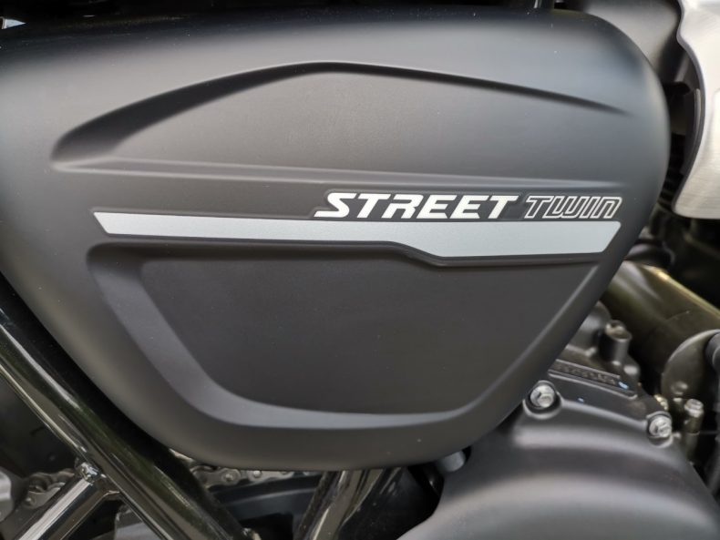 Triumph Street Twin, Little Toy