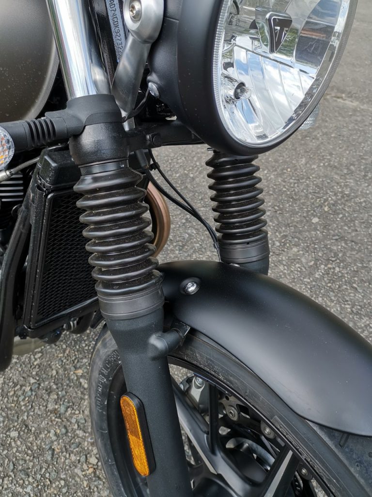 Triumph Street Twin, Little Toy