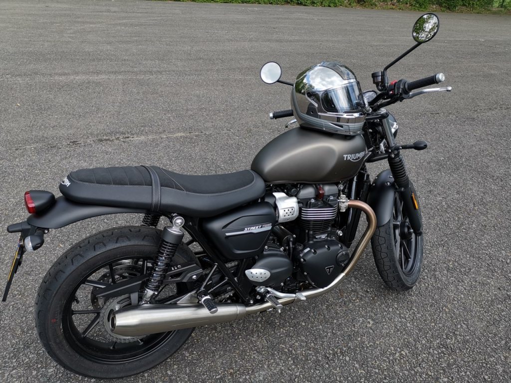 Triumph Street Twin, Little Toy