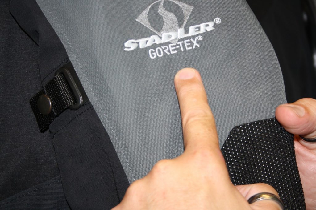 Tenue Gore-Tex Stadler,protection ultime.