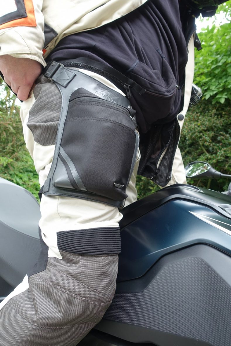 Artonvel, sacoche de cuisse de luxe