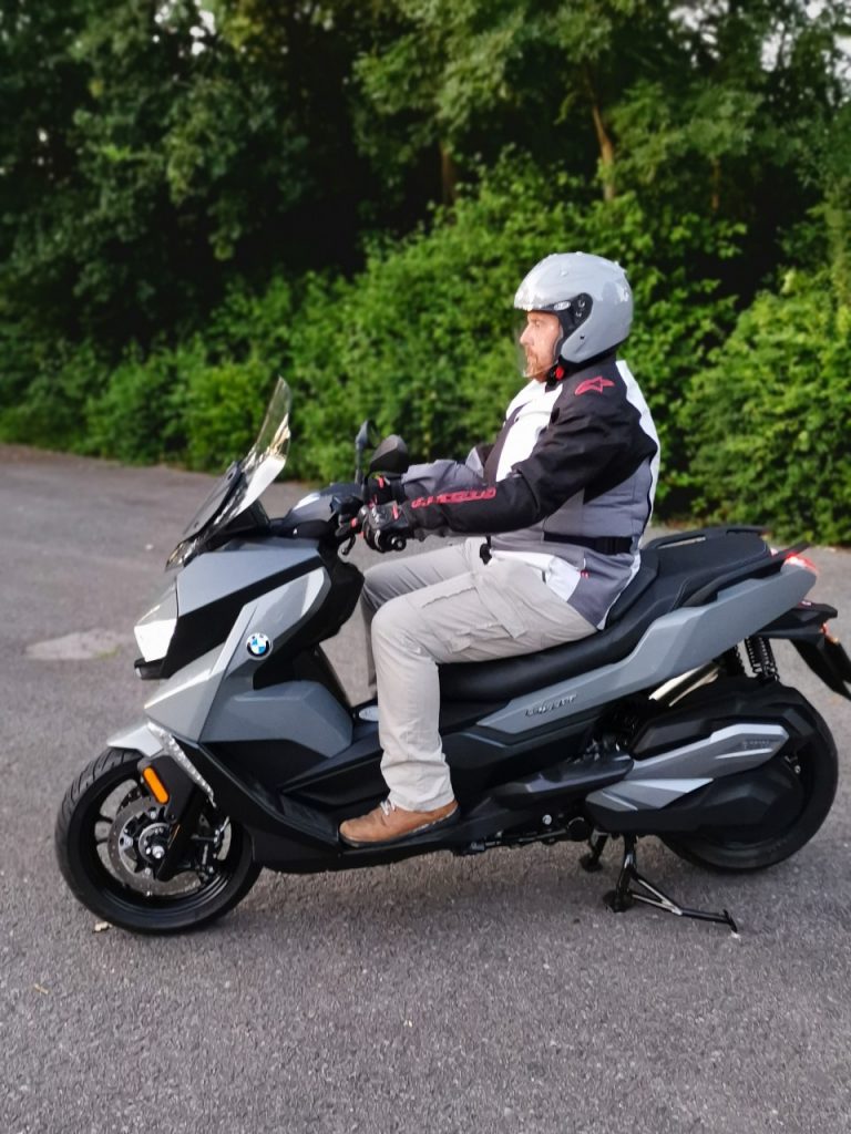 BMW C400GT, le juste milieu