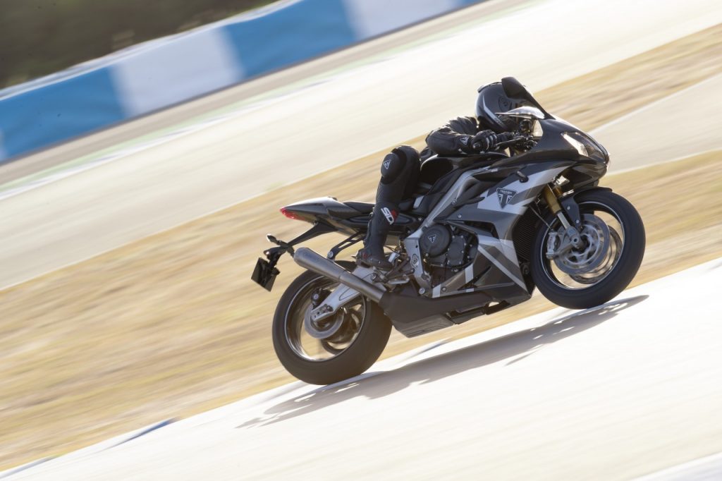 Enfin, diront certains, la Triumph Daytona Moto 2 765 édition limitée