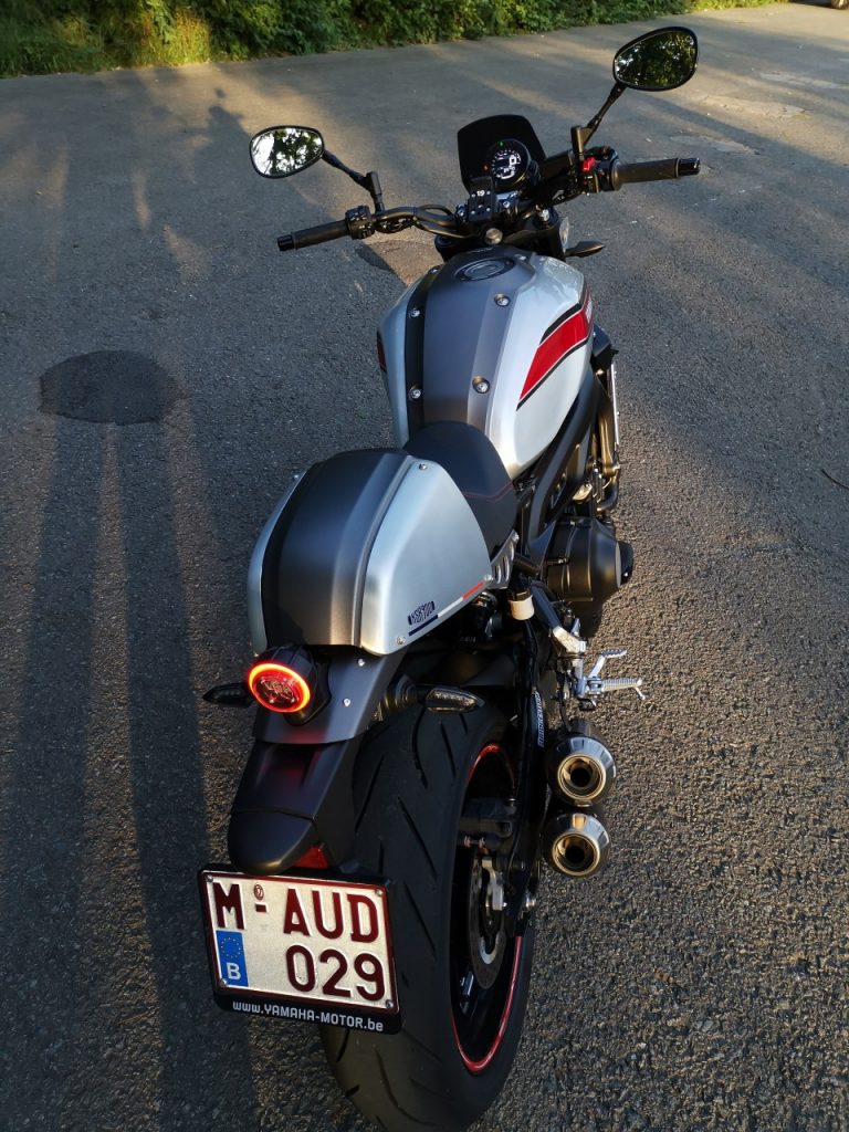 Yamaha XSR900 Sport Edition,Café Techno-Rétro