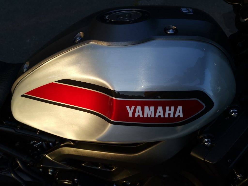Yamaha XSR900 Sport Edition,Café Techno-Rétro