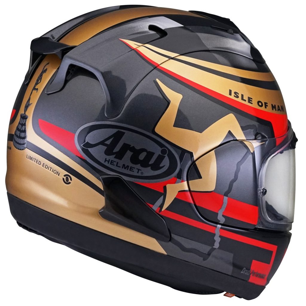 Une décoration TT sur le Arai RX-7V