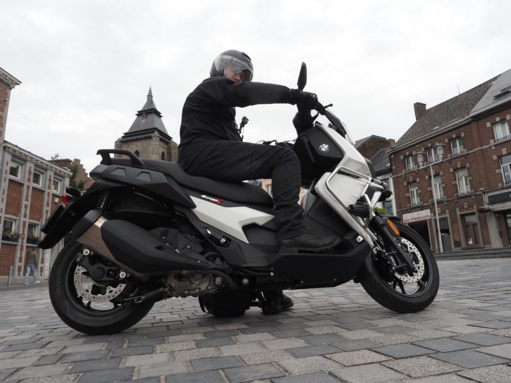 BMW C400X, pas besoin de plus