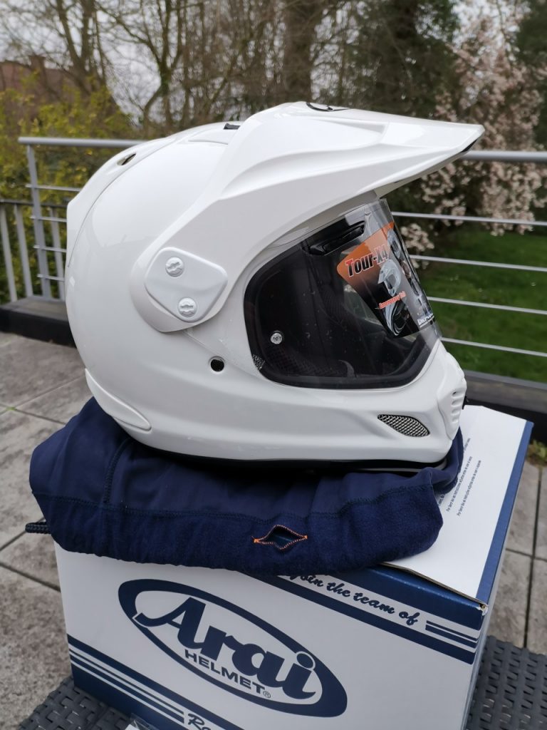 Arai Tour-X4, voyageur de luxe